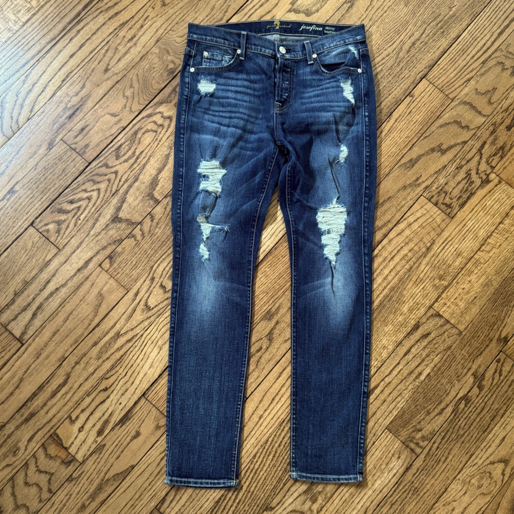 NWOT - 7 for all Mankind - Skinny Boyfriend - Size 28